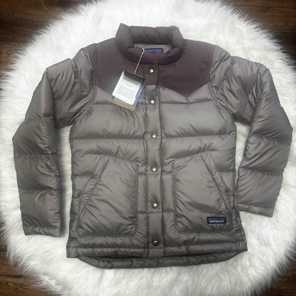 NWT Patagonia Bivy Down Filled Coat in Mauve and Champagne size Women’s XS